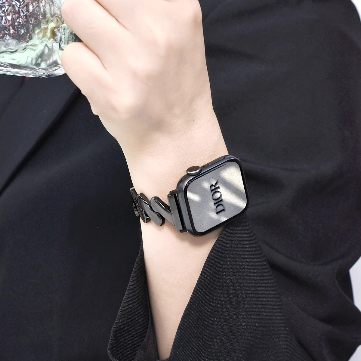 WOMEN LUXURY APPLE WATCH STRAP