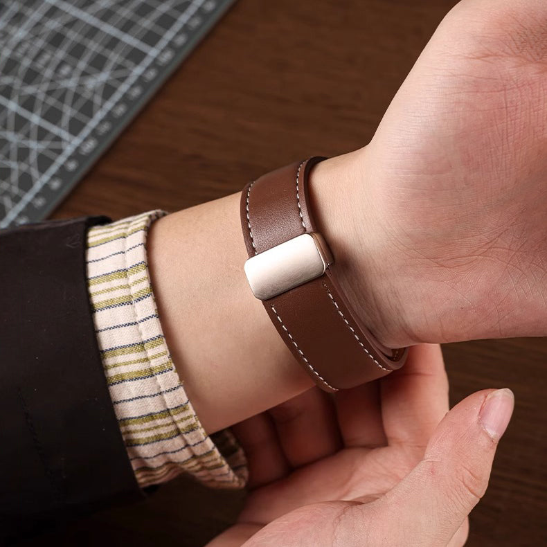 Luxury Leather Magnetic Foldover Buckle Band For Apple Watch