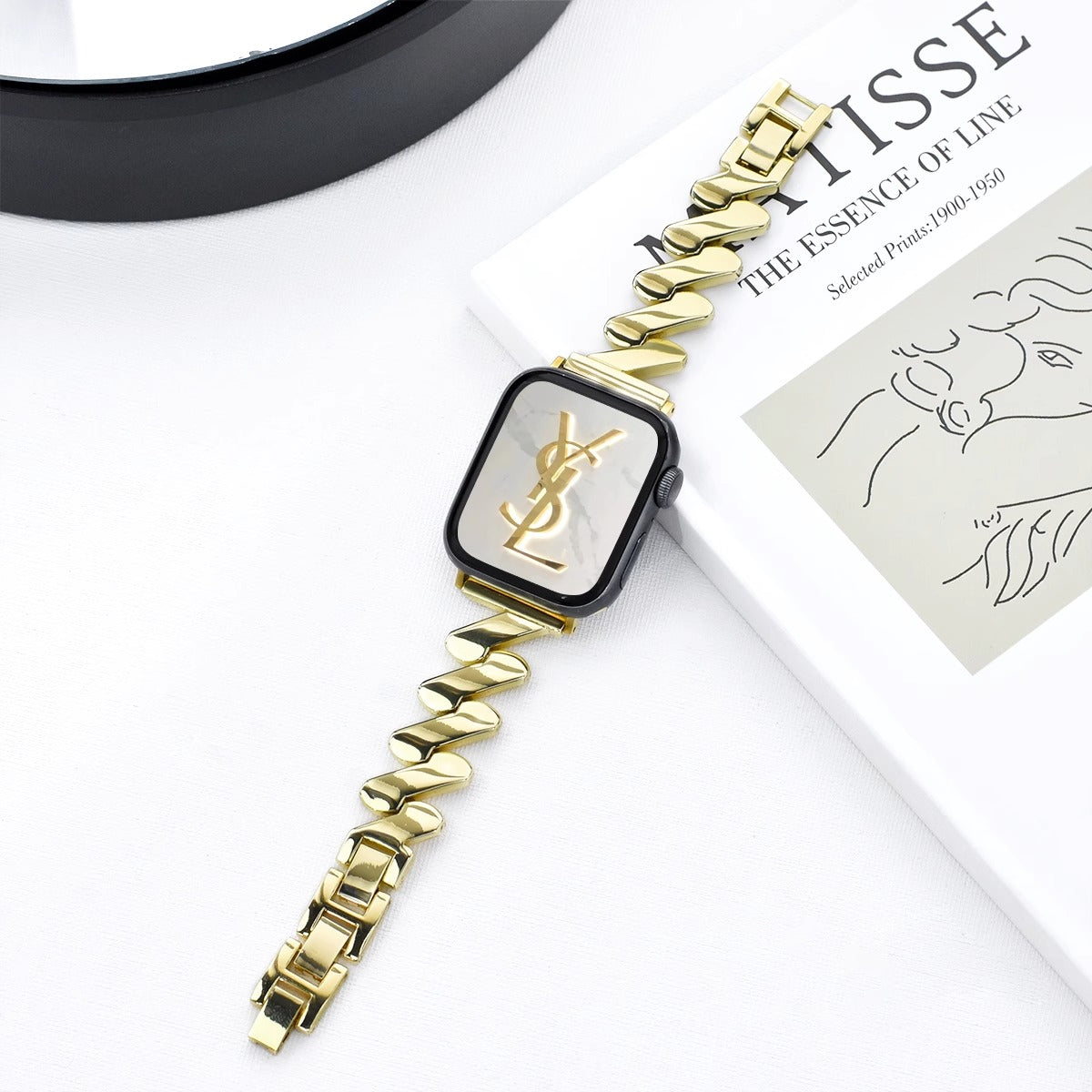 WOMEN LUXURY APPLE WATCH STRAP