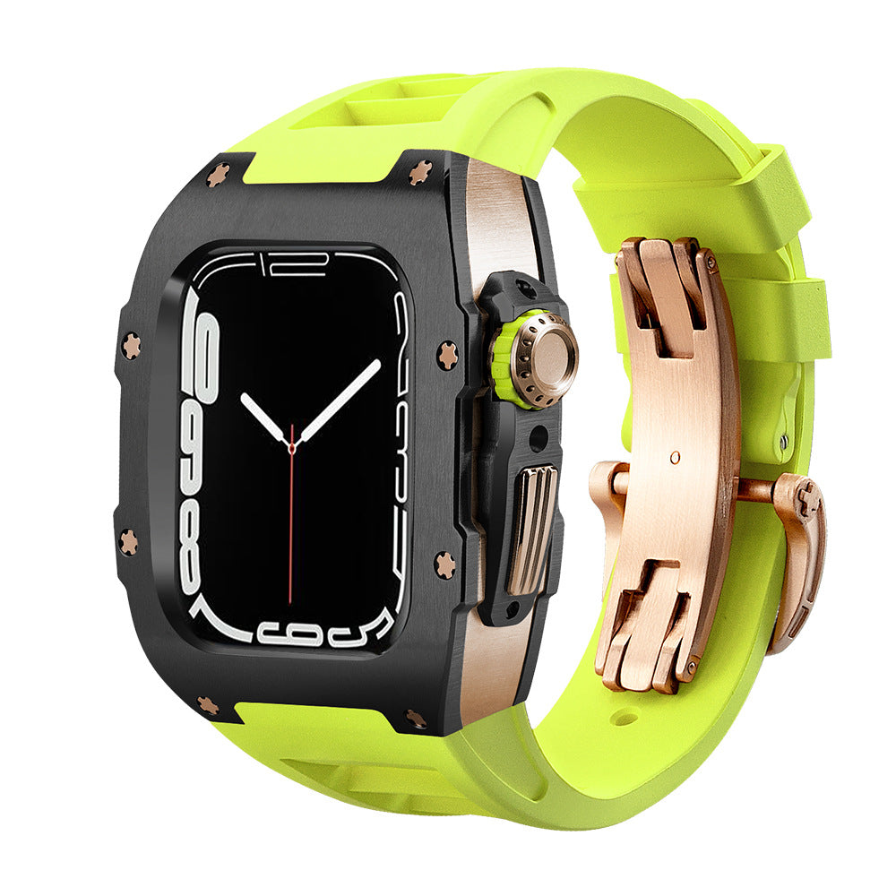 RM7002 Series - Tank Apple Watch Case