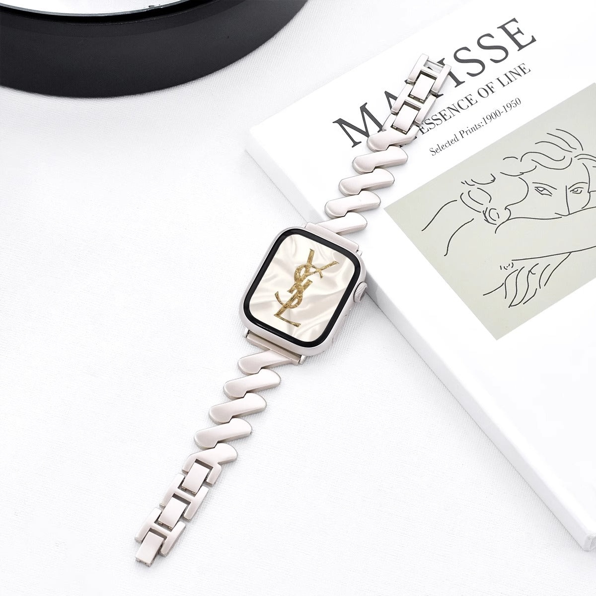 WOMEN LUXURY APPLE WATCH STRAP